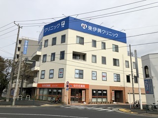 285952450